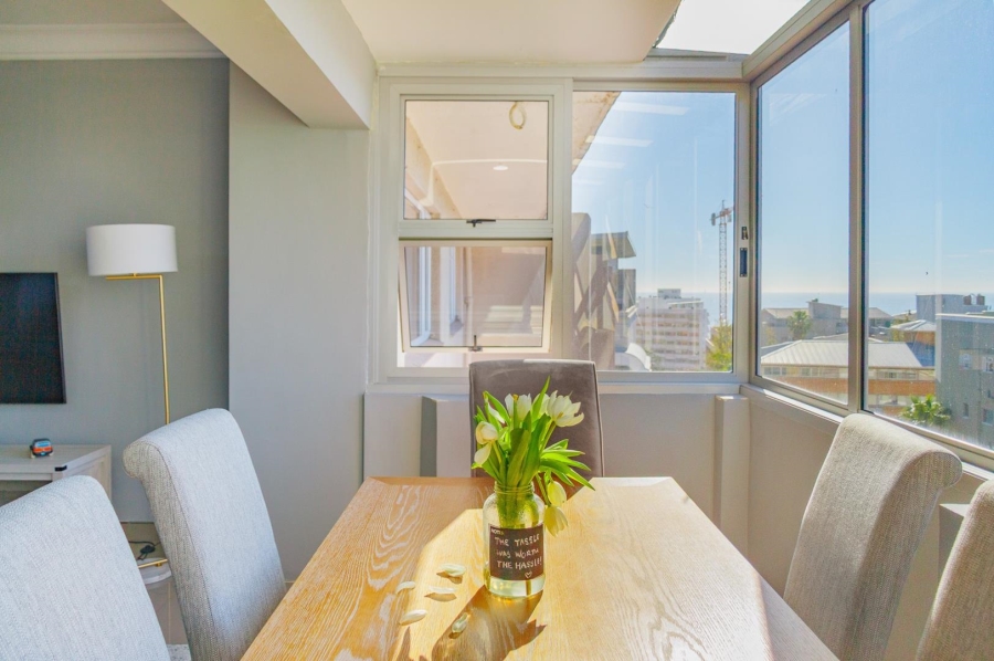 To Let 3 Bedroom Property for Rent in Sea Point Western Cape